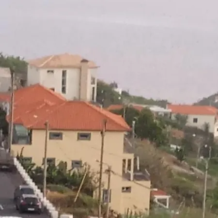 The View בית נופש